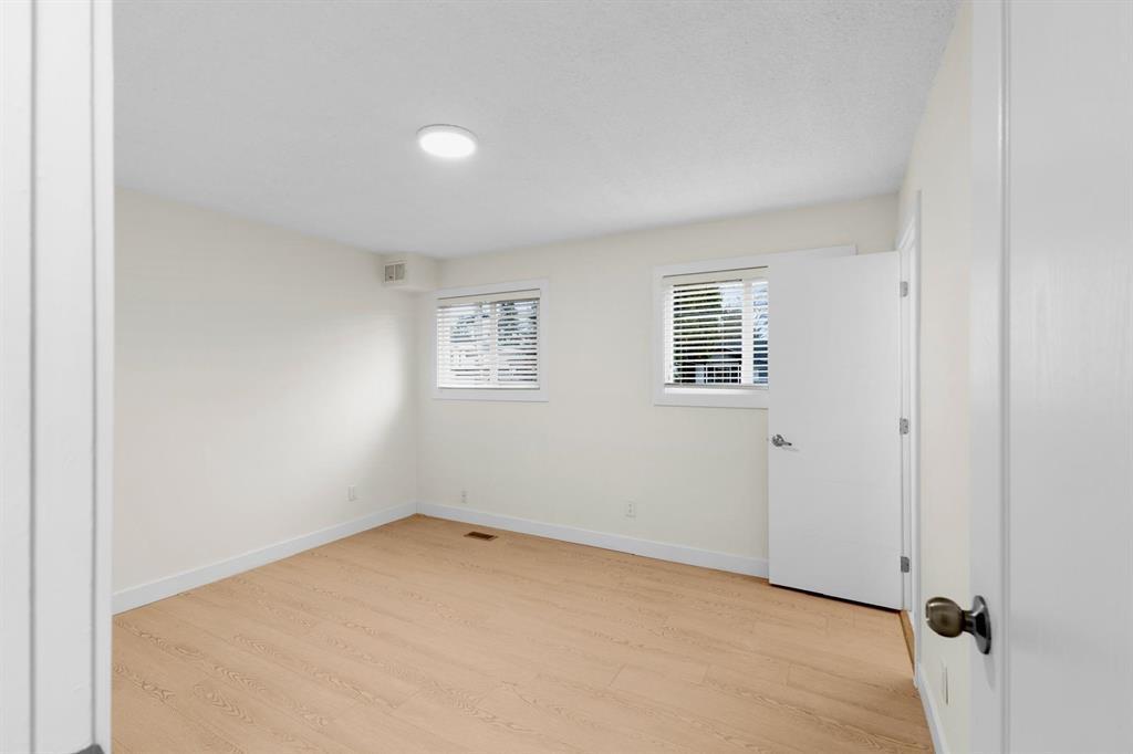 11633 87a Avenue, Surrey, British Columbia  V4C 3B2 - Photo 16 - R3065162