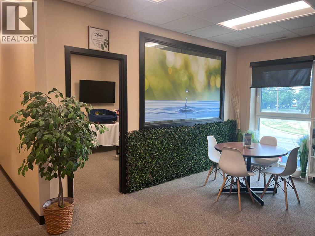 123 Please Contact Andy Avenue, Calgary, Alberta  T2C 2B3 - Photo 6 - A2232509