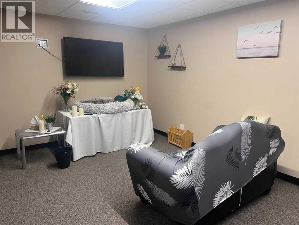 123 Please Contact Andy Avenue, Calgary, Alberta  T2C 2B3 - Photo 9 - A2232509