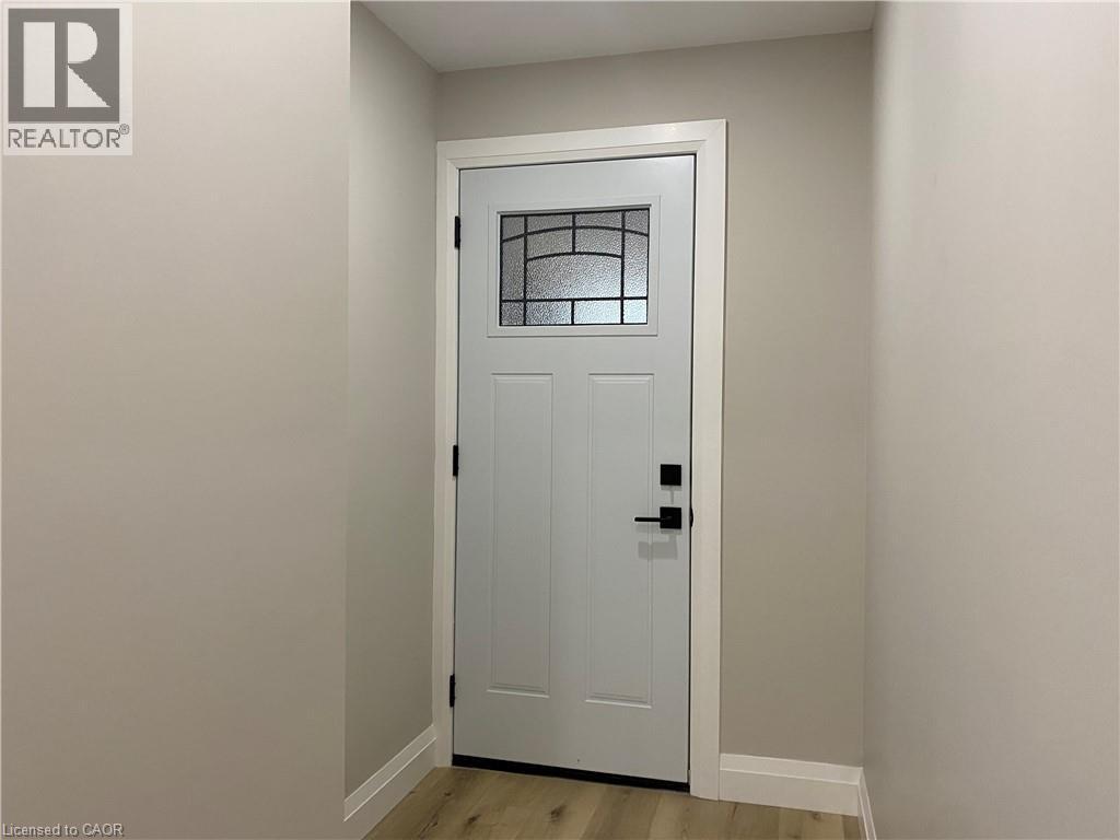 1067 Bernhardt Street, Cambridge, Ontario N3H 2X9 - Photo 3 - 40785667