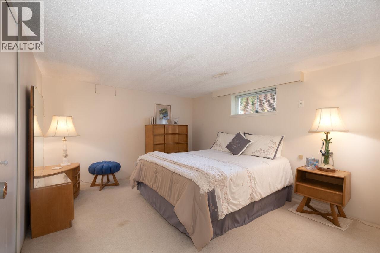 914 17th Street, West Vancouver, British Columbia  V7V 3T7 - Photo 27 - R3065429