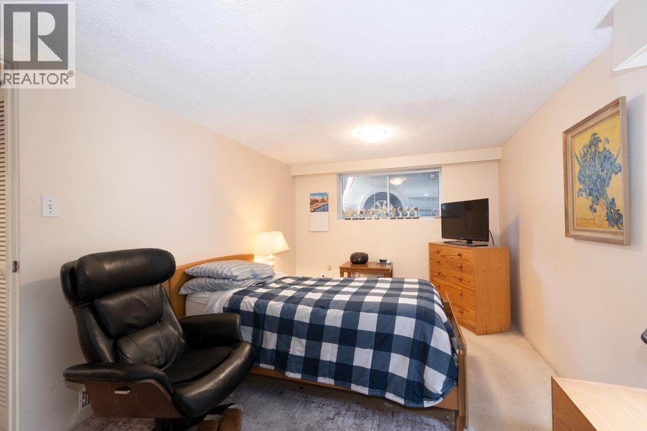 914 17th Street, West Vancouver, British Columbia  V7V 3T7 - Photo 28 - R3065429