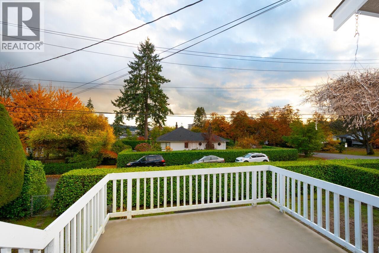 914 17th Street, West Vancouver, British Columbia  V7V 3T7 - Photo 32 - R3065429