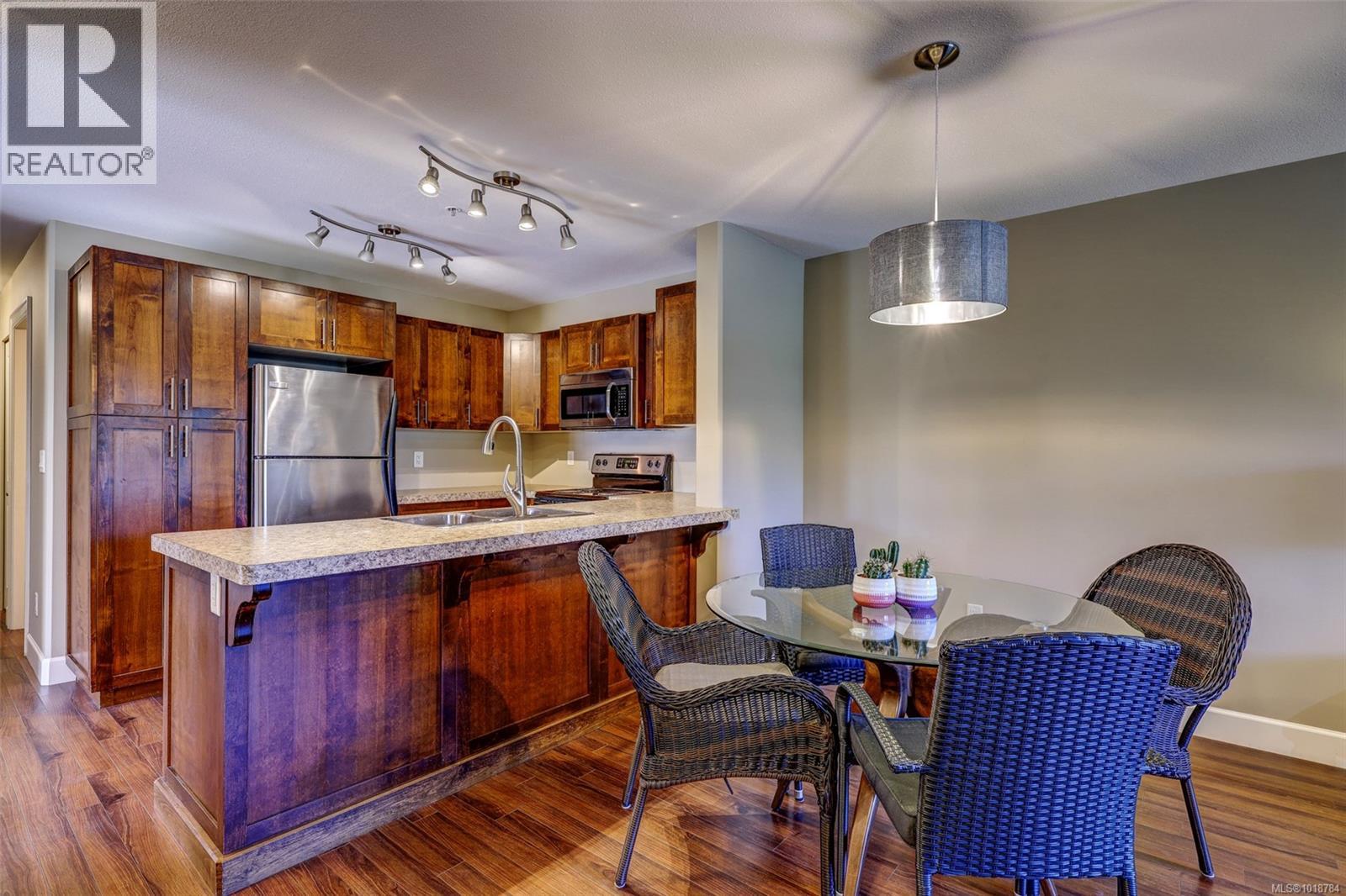 101 5945 Kaden Pl, Nanaimo, British Columbia  V9T 0B5 - Photo 3 - 1018784