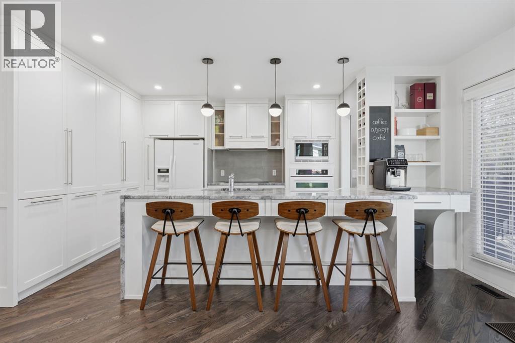 191 Sierra Nevada Close Sw, Calgary, Alberta  T3H 3H7 - Photo 3 - A2269083