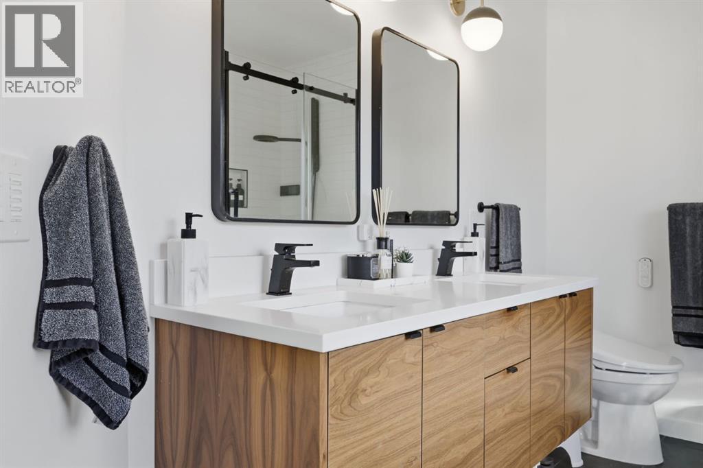 191 Sierra Nevada Close Sw, Calgary, Alberta  T3H 3H7 - Photo 31 - A2269083