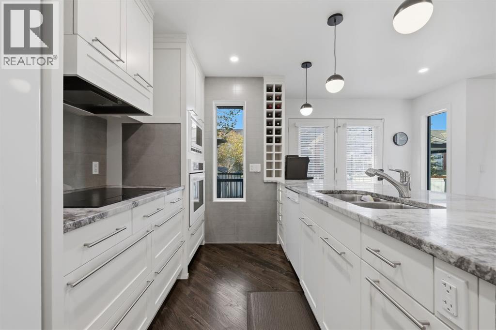 191 Sierra Nevada Close Sw, Calgary, Alberta  T3H 3H7 - Photo 8 - A2269083