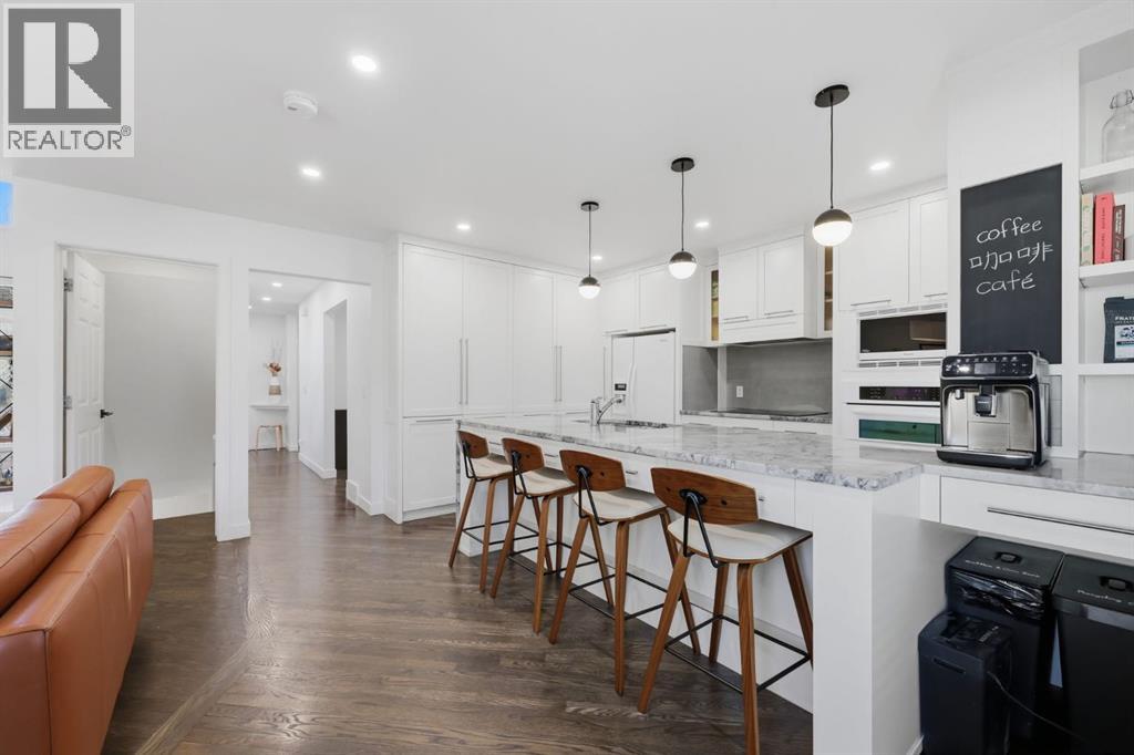 191 Sierra Nevada Close Sw, Calgary, Alberta  T3H 3H7 - Photo 5 - A2269083