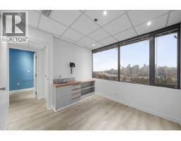 730 943 W BROADWAY, Vancouver, British Columbia