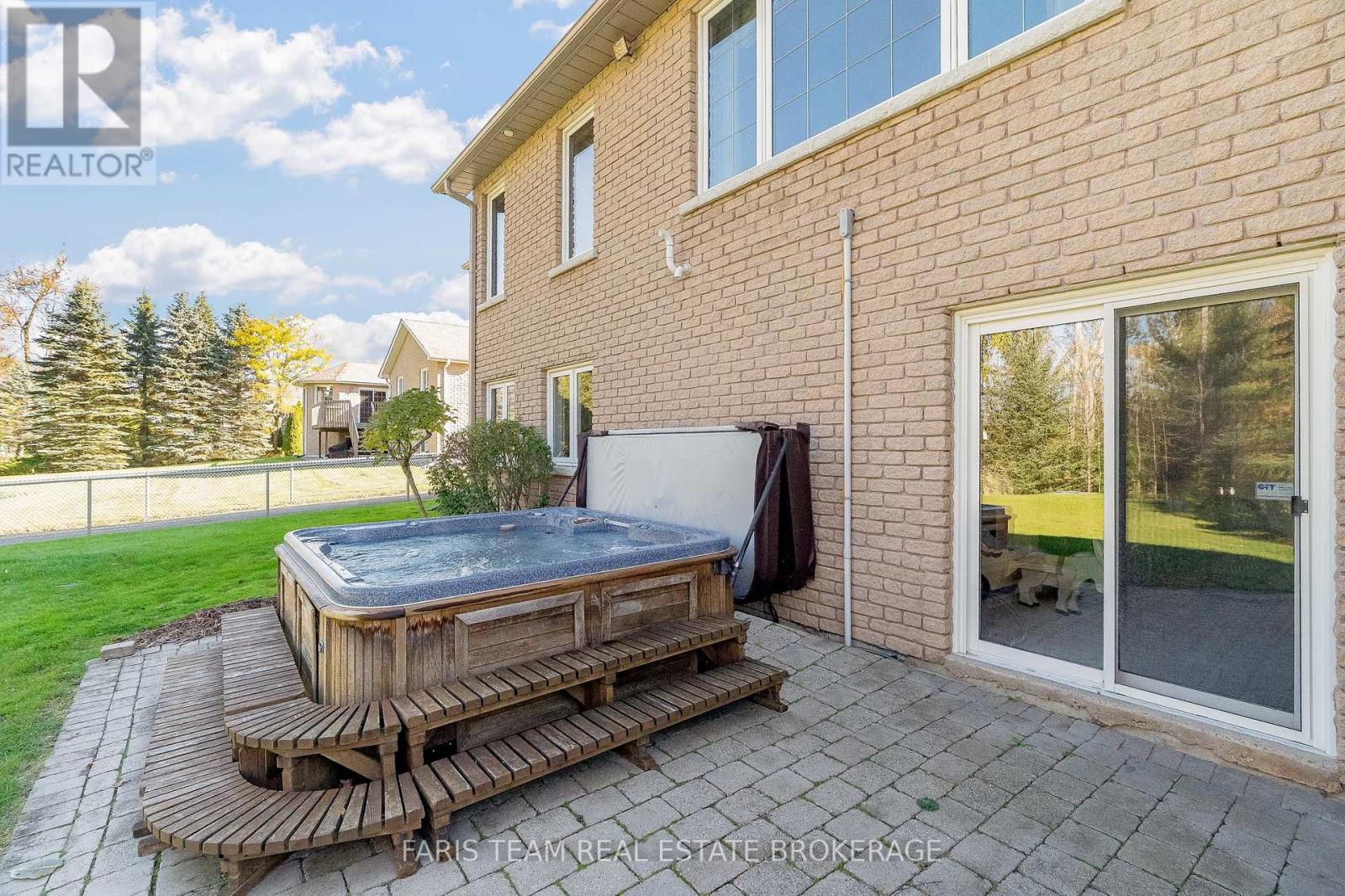 41 Paddy Dunn's Circle, Springwater, Ontario  L9X 0T2 - Photo 35 - S12513200