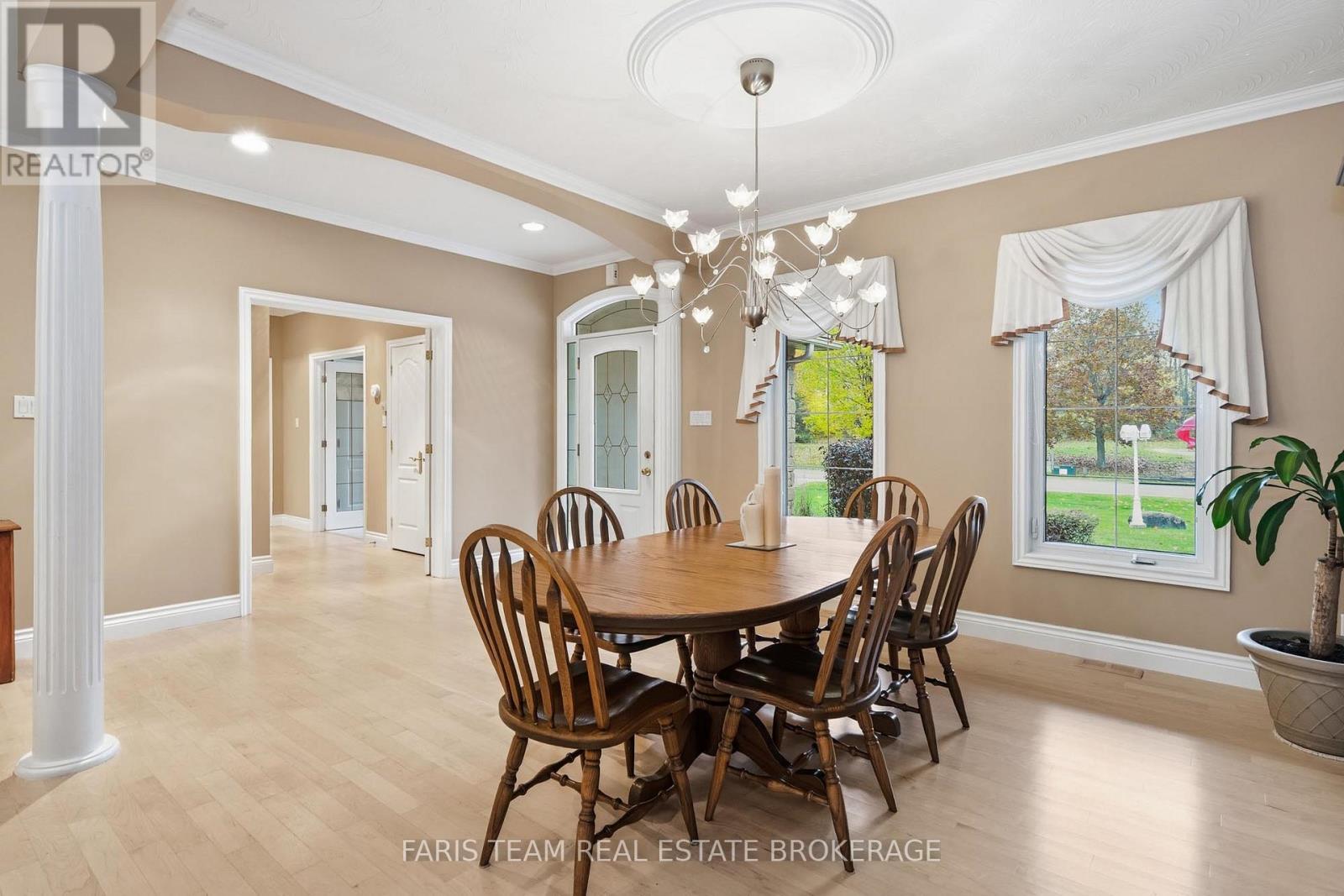 41 Paddy Dunn's Circle, Springwater, Ontario  L9X 0T2 - Photo 10 - S12513200