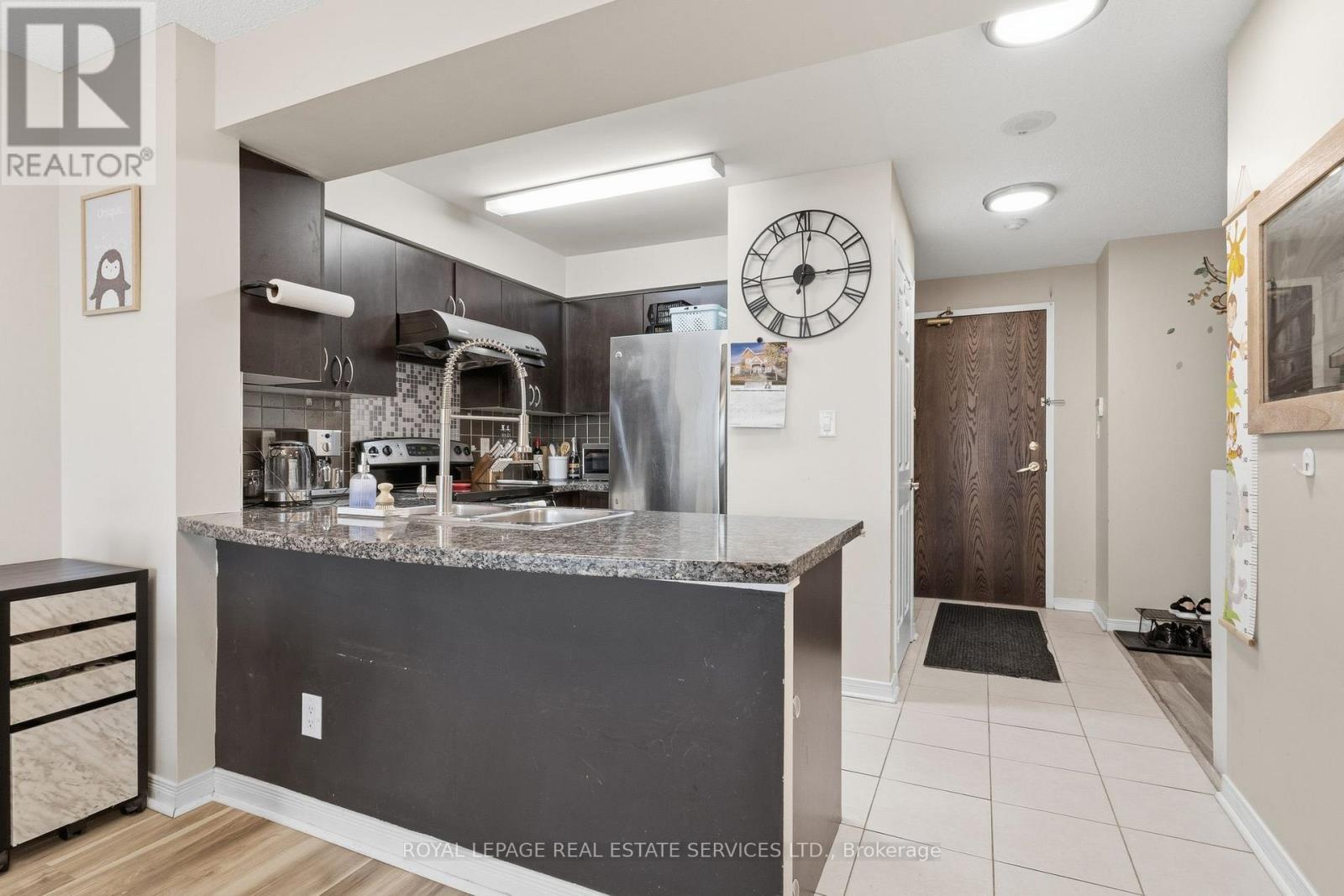 610 - 4850 Glen Erin Drive, Mississauga, Ontario L5M 7S1 - Photo 5 - W12514526