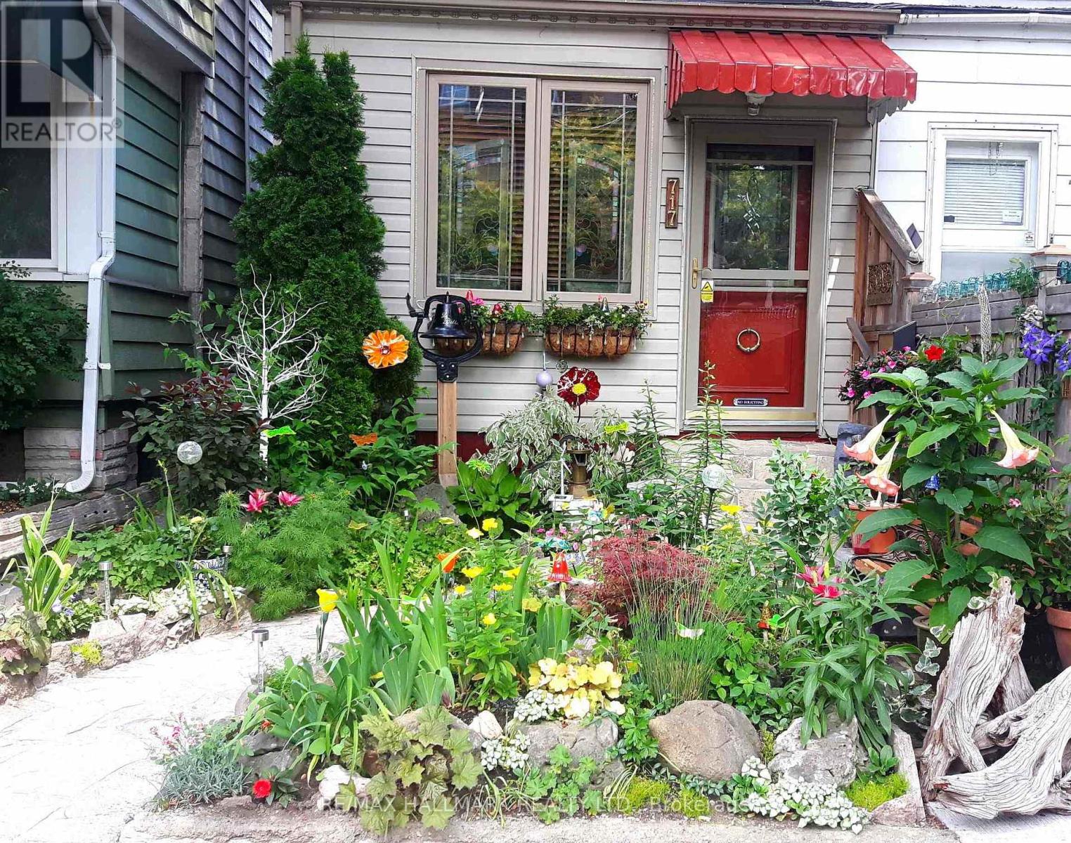 717 RHODES AVENUE, Toronto, Ontario