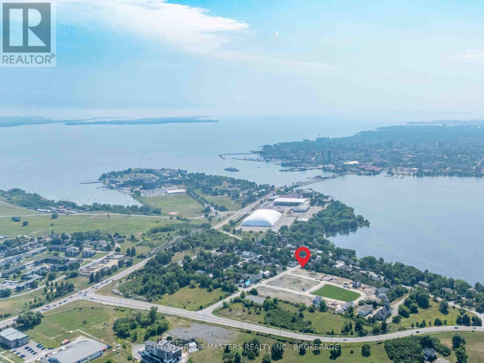 405 Wellington Street, Kingston, Ontario  K7K 6W4 - Photo 4 - X12357497