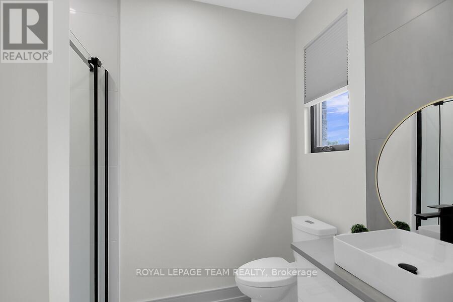 6865 Pebble Trail Way, Ottawa, Ontario  K4P 0B7 - Photo 33 - X12366447