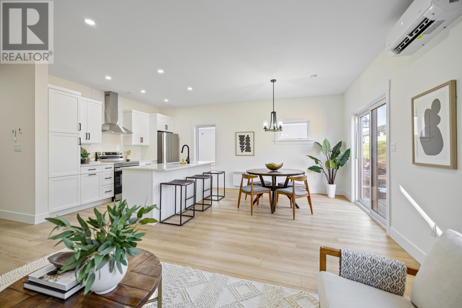 24 Hudson Avenue, Charlottetown, Prince Edward Island  C1E 3W2 - Photo 10 - 202527435