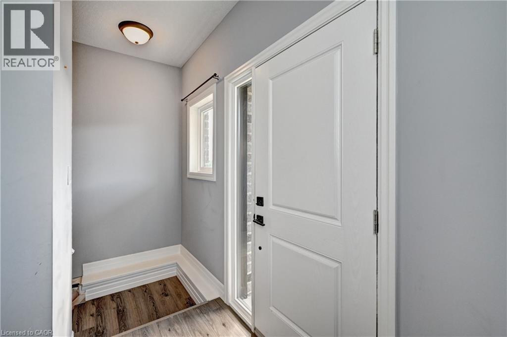 31 Crab Apple Court, Wellesley, Ontario  N0B 2T0 - Photo 5 - 40774061