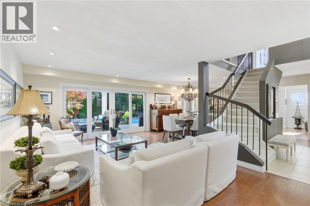 2387 Cavendish Drive, Burlington, Ontario  L7P 3B5 - Photo 8 - 40779692