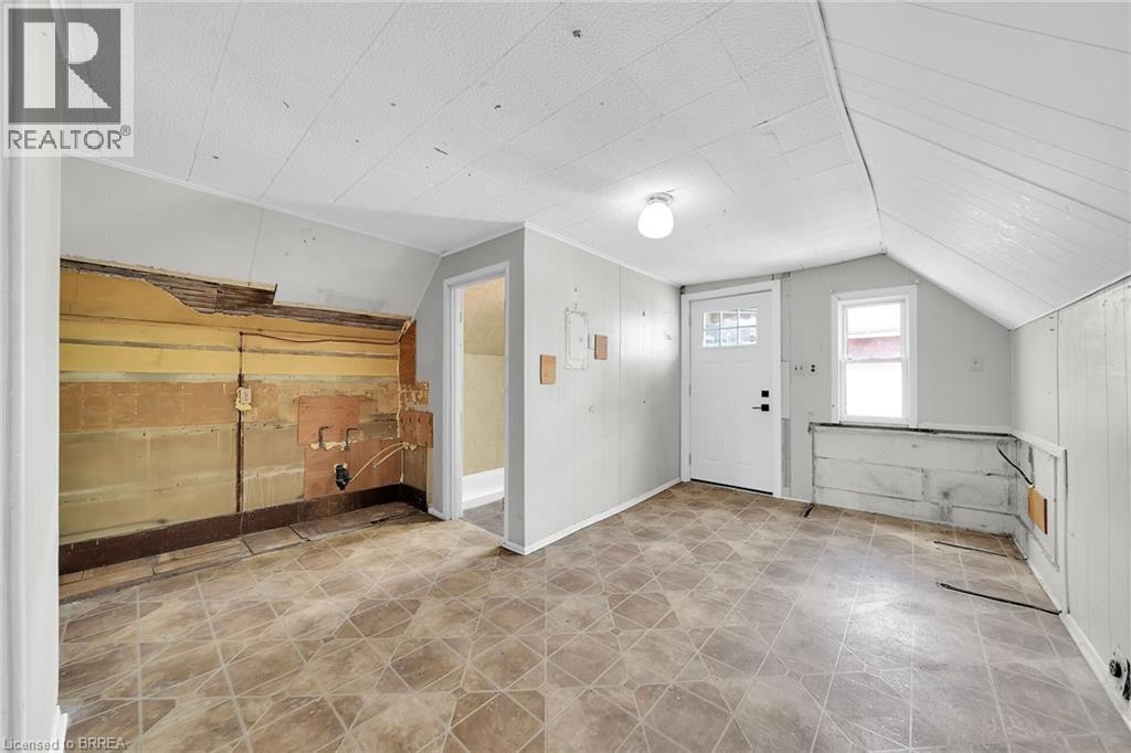 88 East Avenue, Brantford, Ontario N3S 3L7 - Photo 30 - 40767580