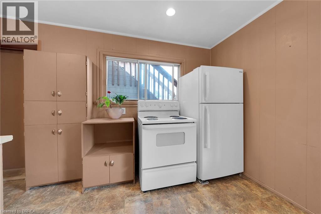 88 East Avenue, Brantford, Ontario N3S 3L7 - Photo 23 - 40767580