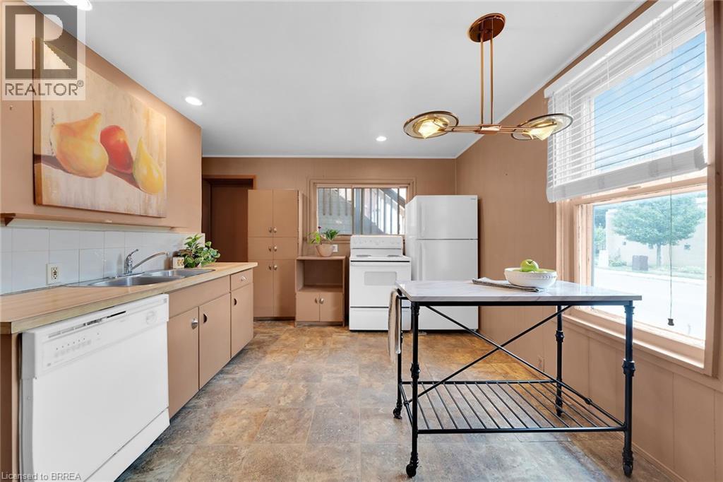 88 East Avenue, Brantford, Ontario N3S 3L7 - Photo 21 - 40767580