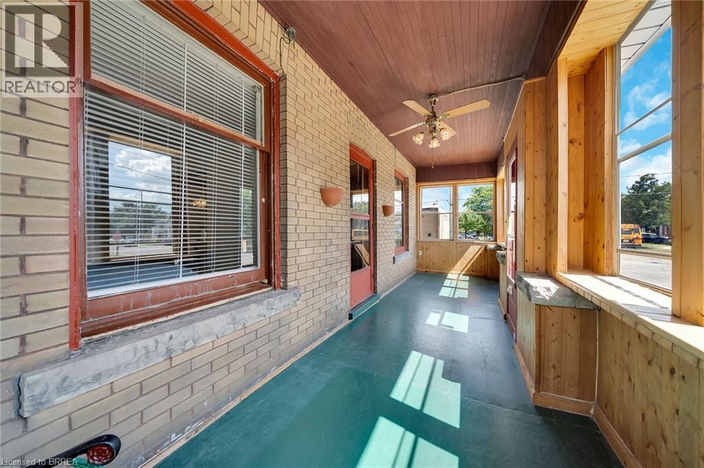 88 East Avenue, Brantford, Ontario N3S 3L7 - Photo 4 - 40767580