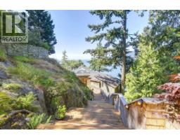 6648 MARINE DRIVE, West Vancouver, British Columbia