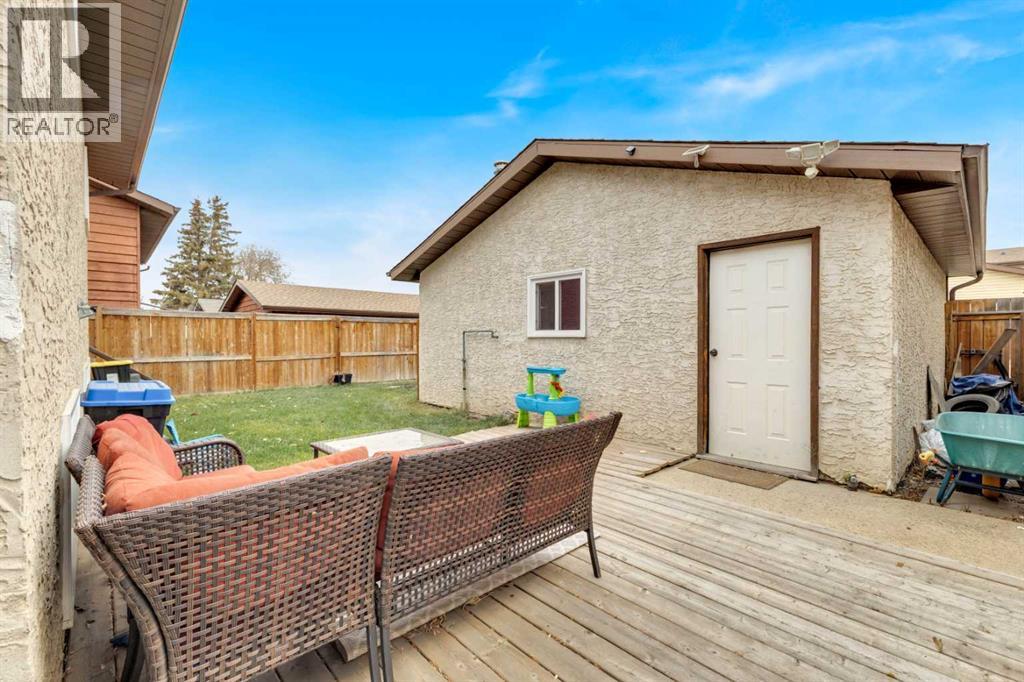 25 Erickson Drive, Red Deer, Alberta  T4R 1X8 - Photo 23 - A2267934