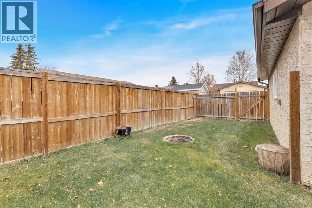 25 Erickson Drive, Red Deer, Alberta  T4R 1X8 - Photo 24 - A2267934