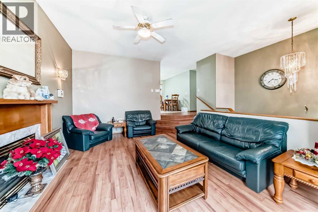 49 Kingston Drive, Red Deer, Alberta  T4P 3P9 - Photo 15 - A2268896