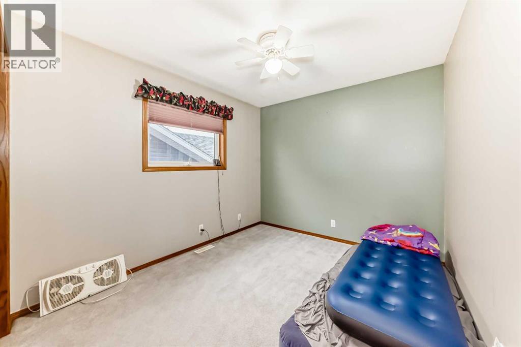 49 Kingston Drive, Red Deer, Alberta  T4P 3P9 - Photo 23 - A2268896