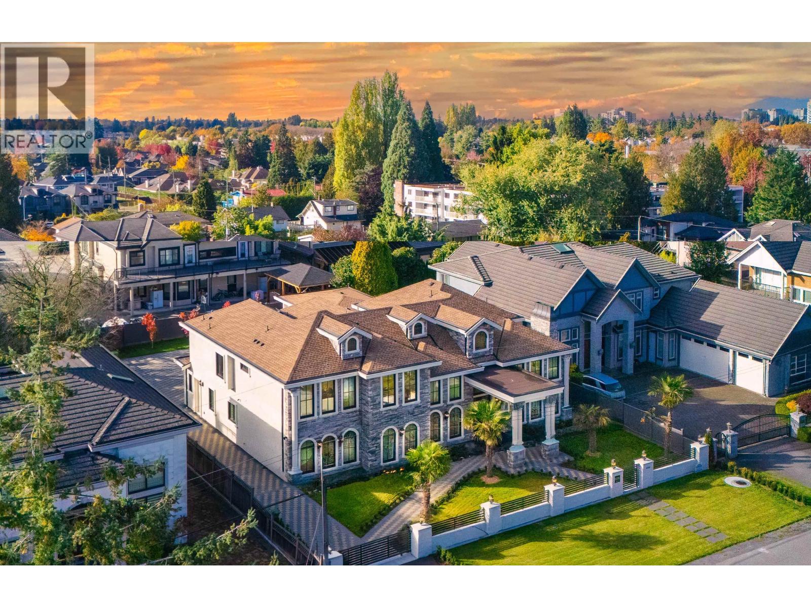 8151 LUNDY ROAD, Richmond, British Columbia