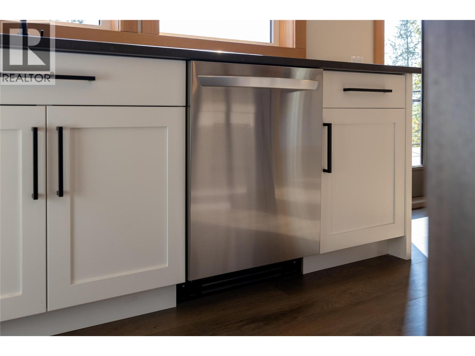 145 Lakeview Drive, Nelson, British Columbia V1L 6W6 - Photo 27 - 10360594