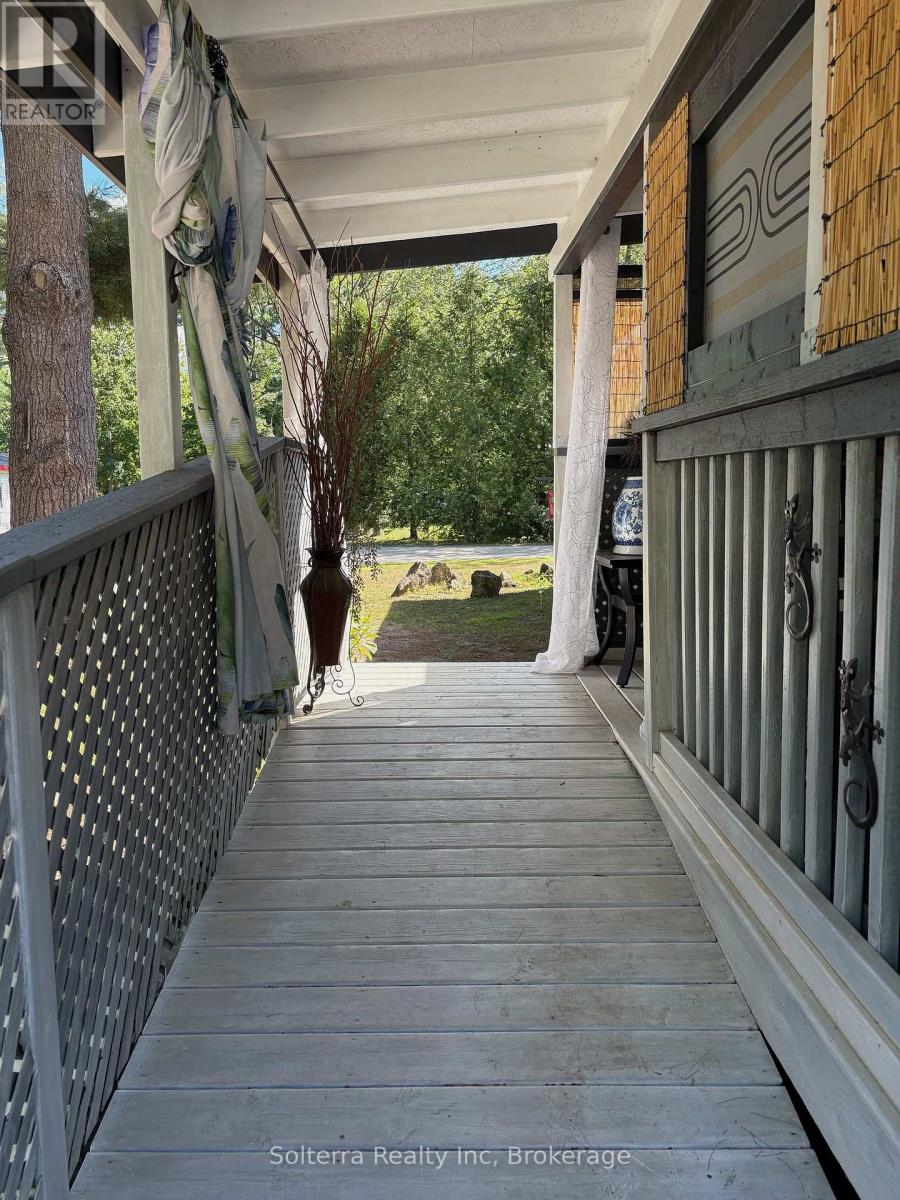 Unit #402 - 1713 Highway 11 S, Gravenhurst, Ontario P0E 1G0 - Photo 38 - X12361417