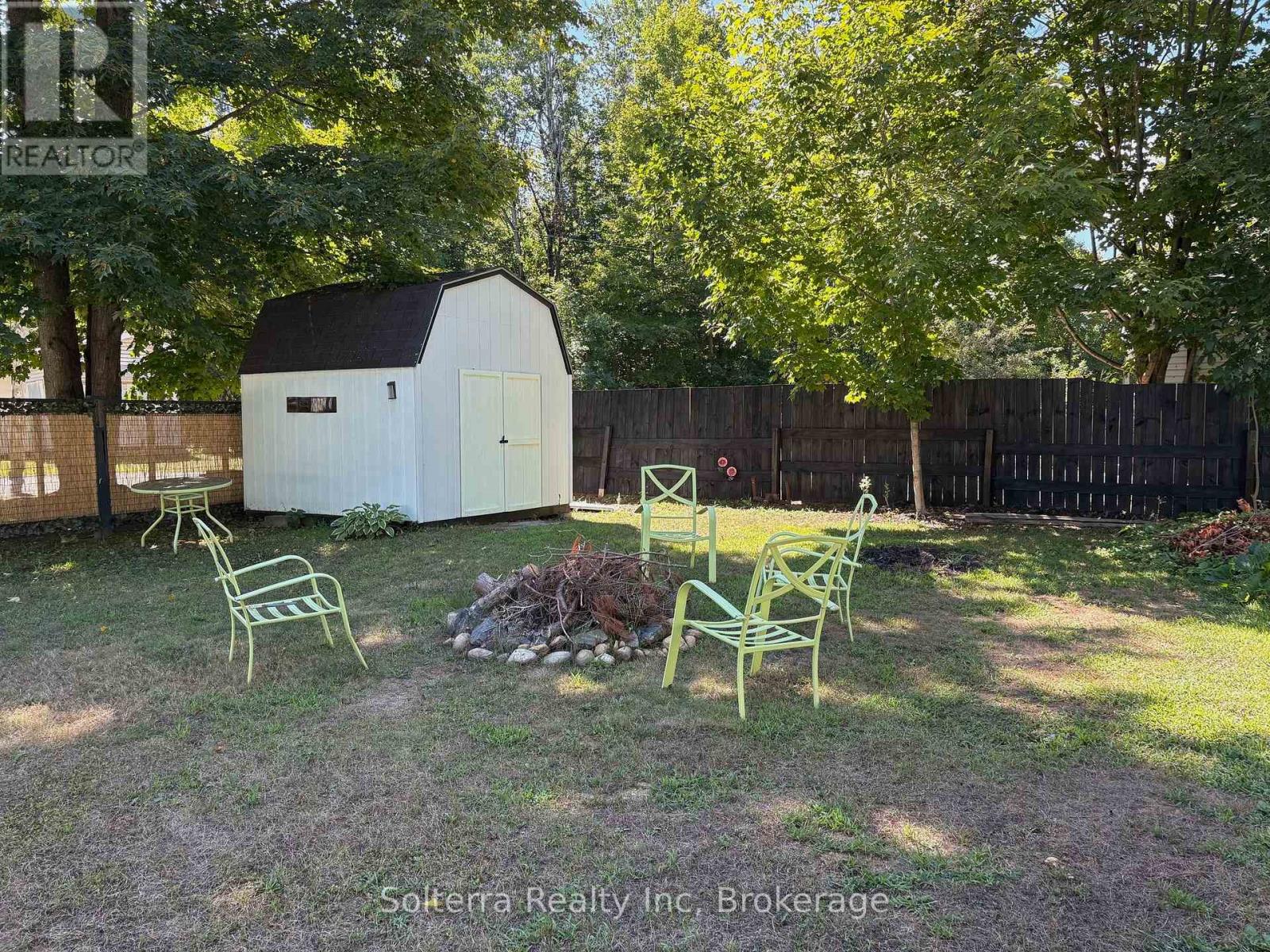 Unit #402 - 1713 Highway 11 S, Gravenhurst, Ontario P0E 1G0 - Photo 32 - X12361417