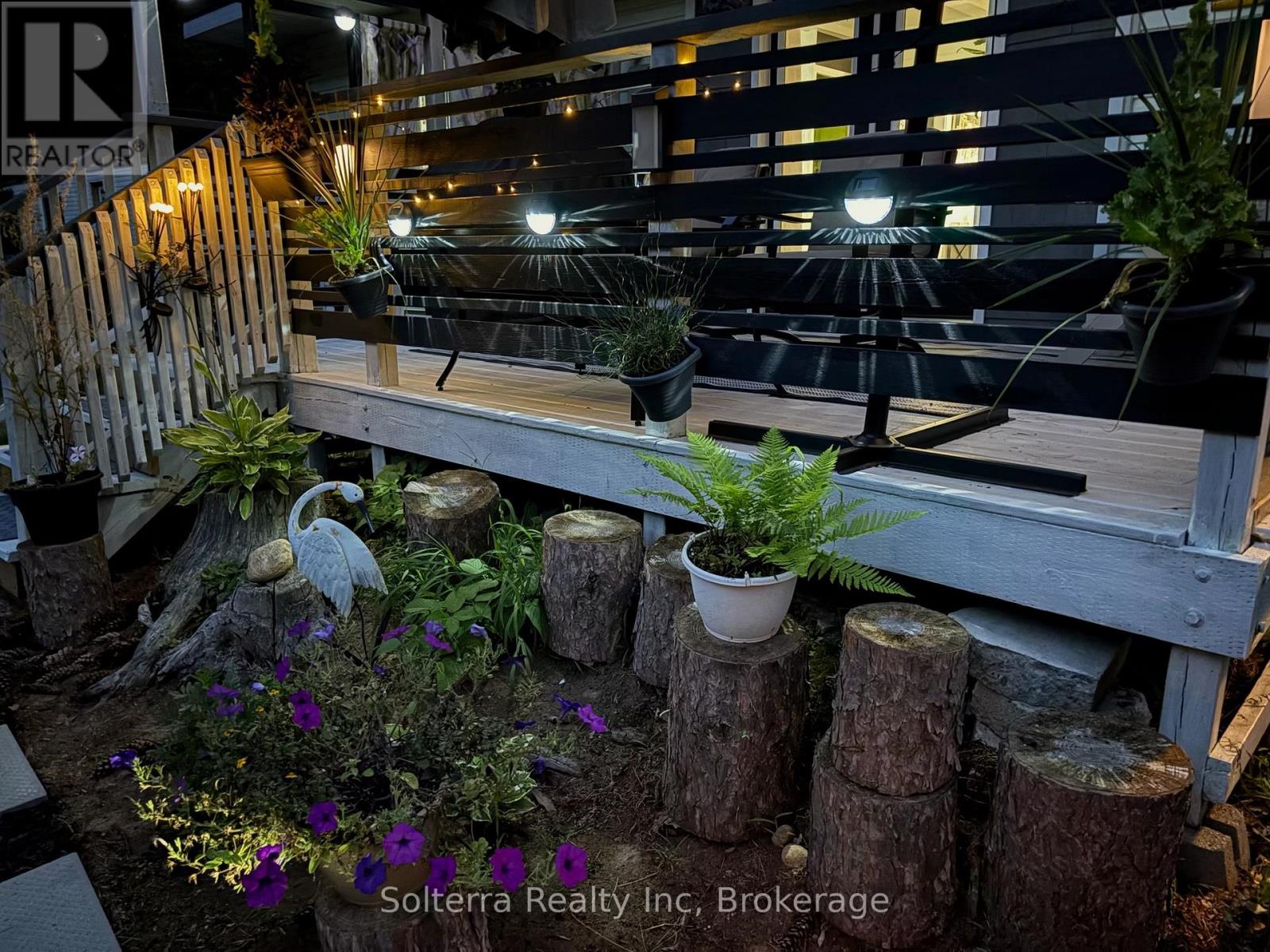 Unit #402 - 1713 Highway 11 S, Gravenhurst, Ontario P0E 1G0 - Photo 36 - X12361417