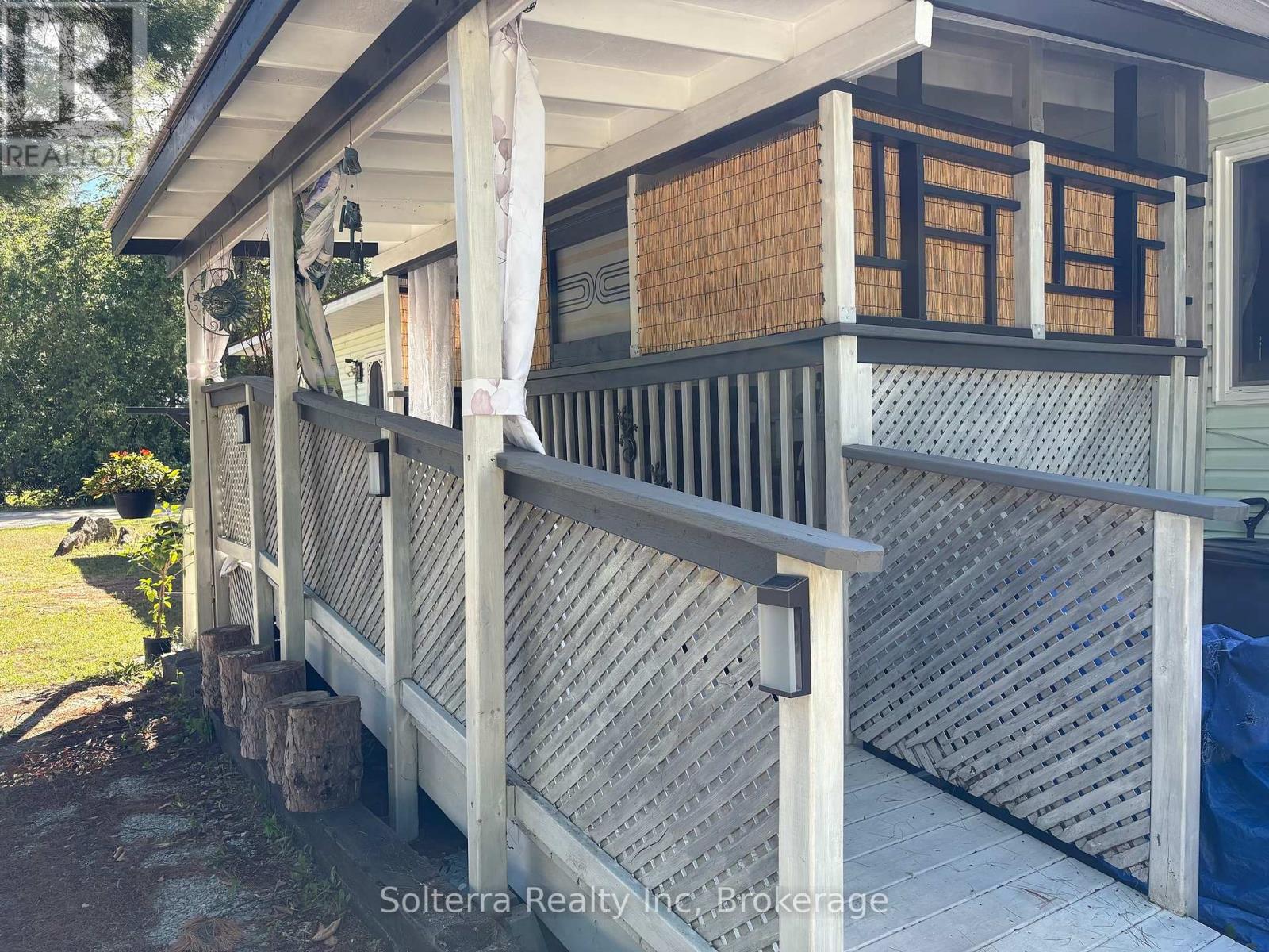 Unit #402 - 1713 Highway 11 S, Gravenhurst, Ontario P0E 1G0 - Photo 39 - X12361417