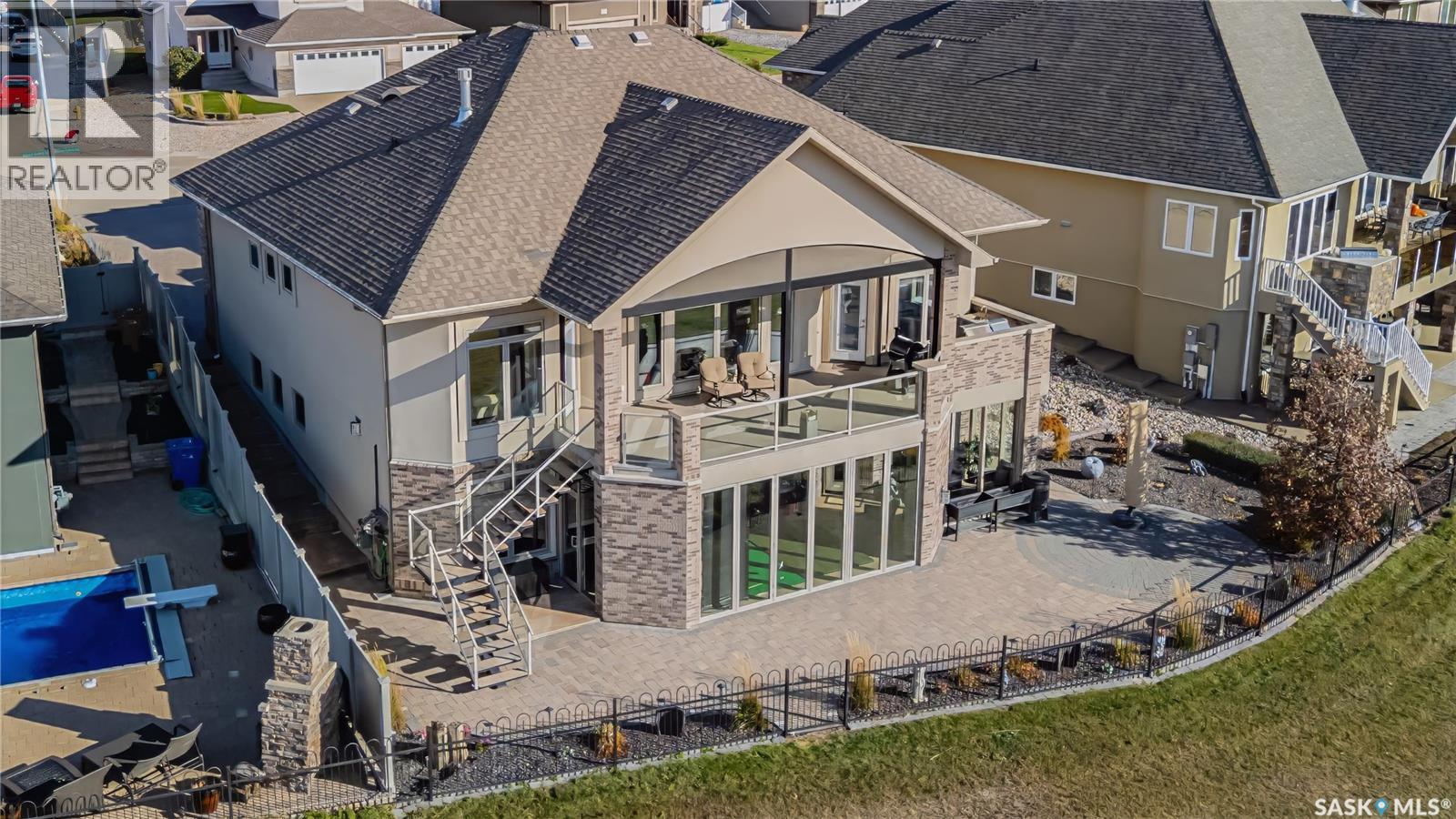 8099 Wascana Gardens CRESCENT, regina, Saskatchewan