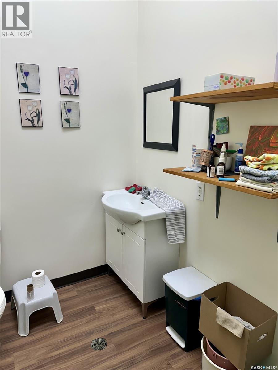 The New Health Center, Saskatoon, Saskatchewan  S7J 2G2 - Photo 13 - SK023574