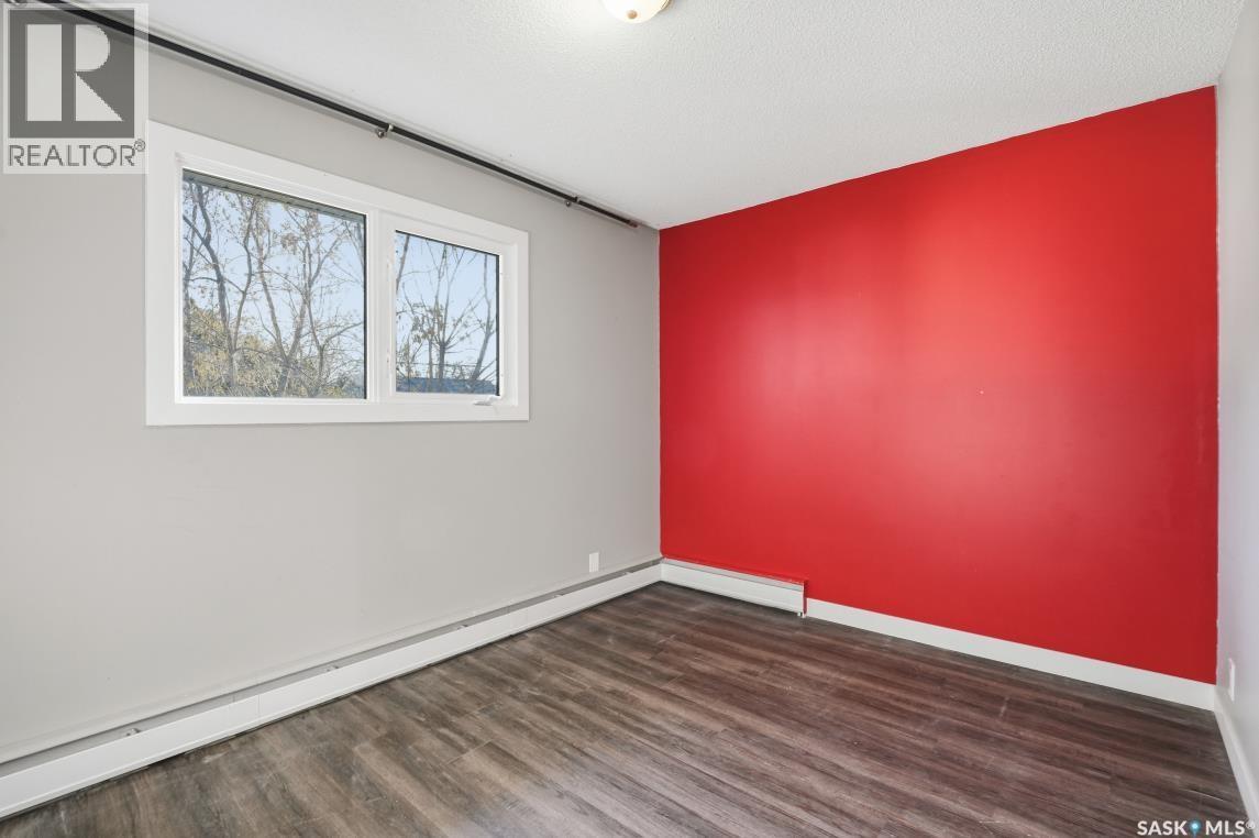 812 L Avenue N, Saskatoon, Saskatchewan  S7L 2R4 - Photo 18 - SK023551