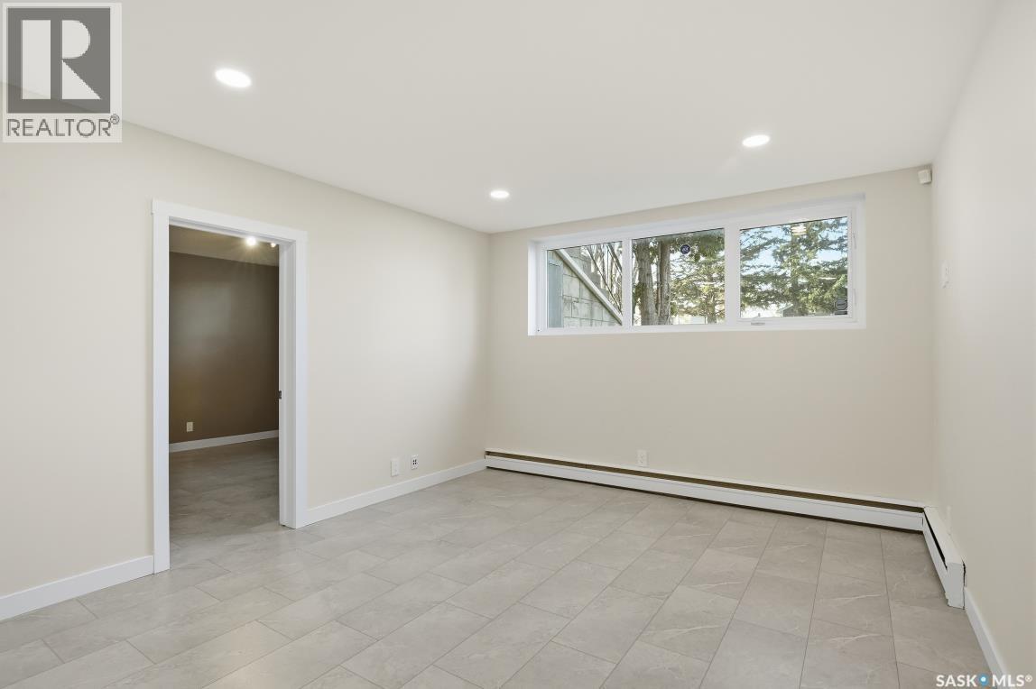 812 L Avenue N, Saskatoon, Saskatchewan  S7L 2R4 - Photo 29 - SK023551