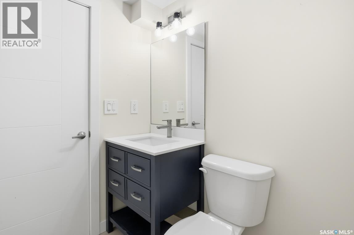 812 L Avenue N, Saskatoon, Saskatchewan  S7L 2R4 - Photo 38 - SK023551