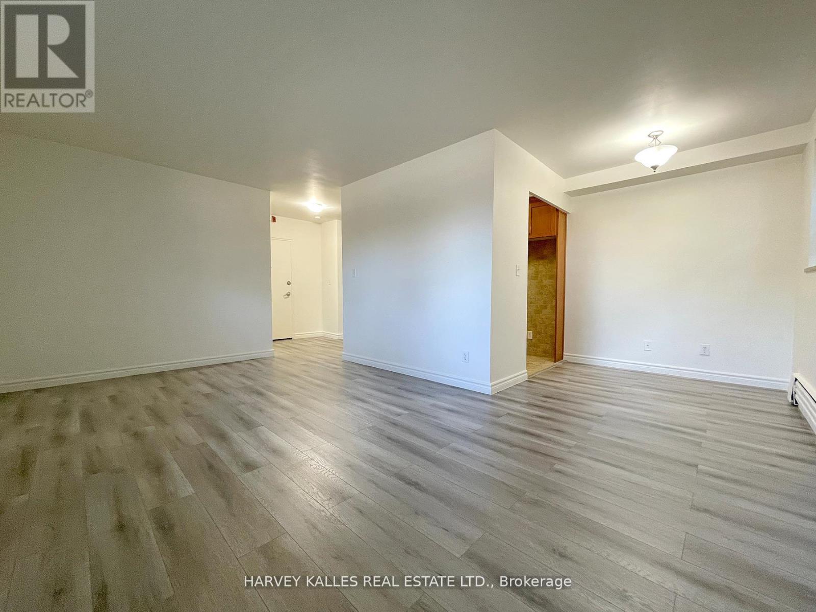 103 - 1751 Victoria Park Avenue, Toronto, Ontario M1R 1S1 - Photo 3 - E12472233