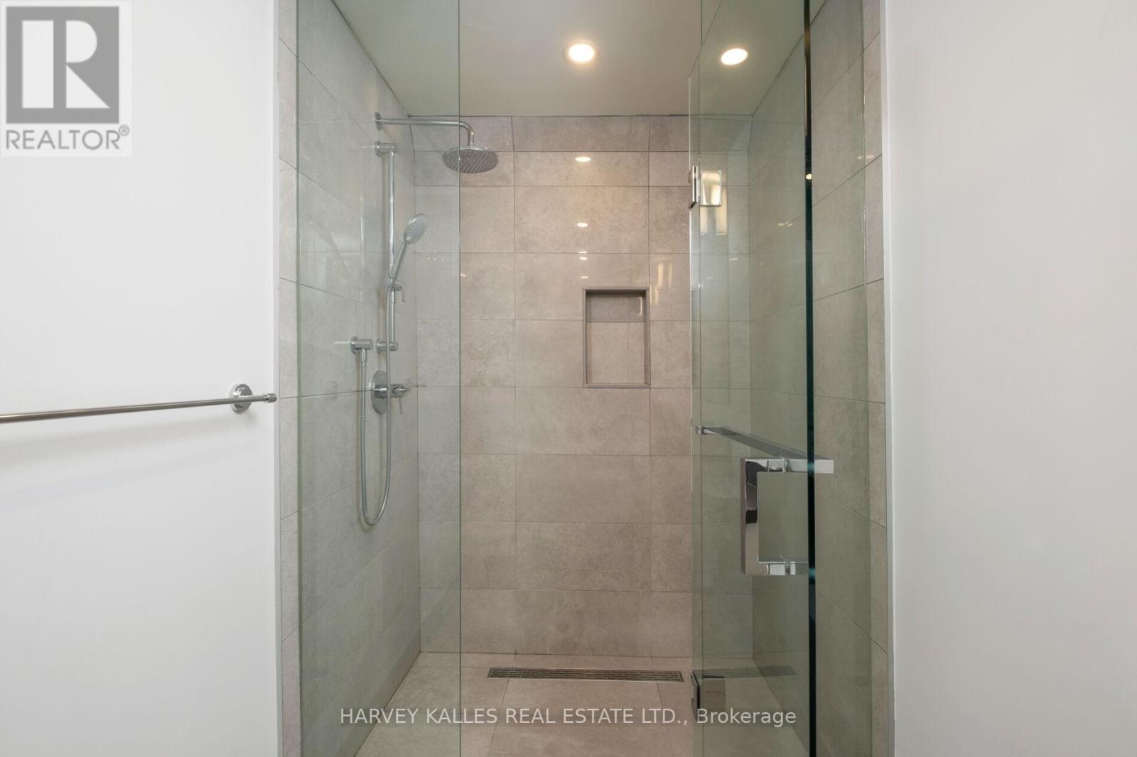 7 Edgedale Road, Toronto, Ontario  M4X 1N5 - Photo 30 - C12518004