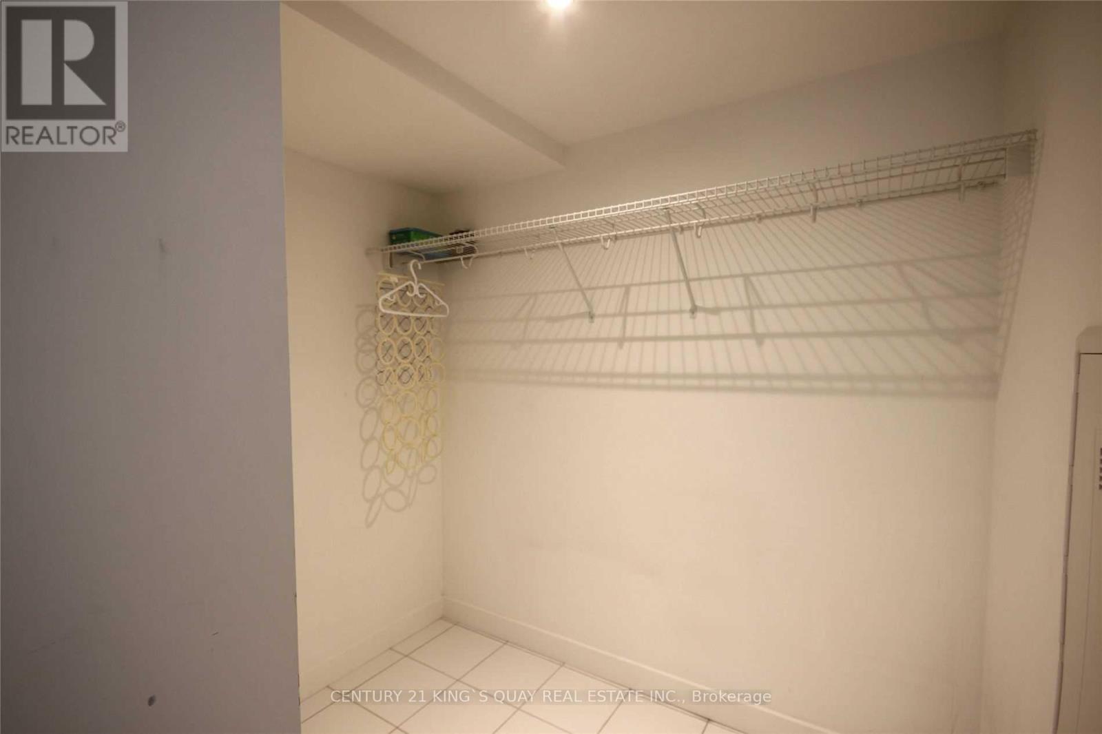 1701 - 121 Mcmahon Drive, Toronto, Ontario  M2K 0C1 - Photo 8 - C12518010