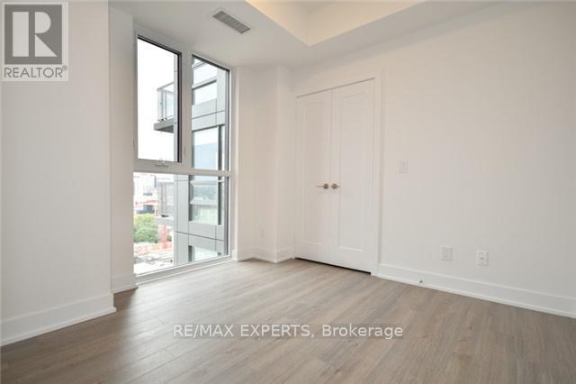 1812 - 318 Richmond Street W, Toronto, Ontario  M5V 1X2 - Photo 9 - C12518014