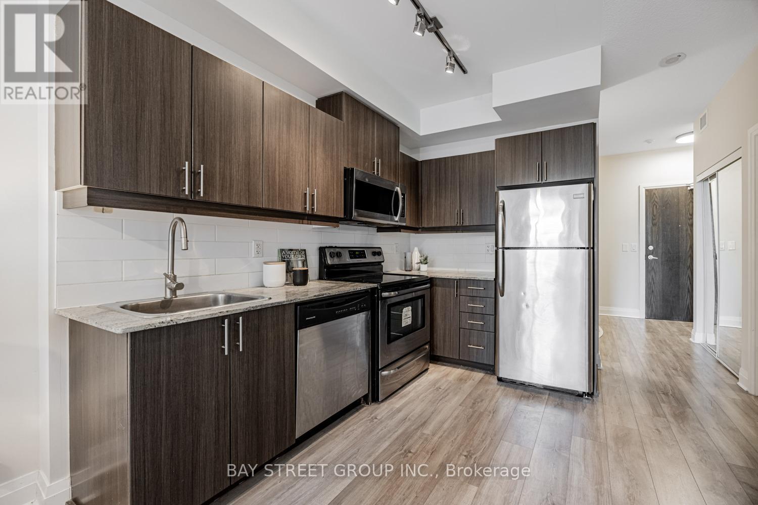 413 - 17 Kenaston Gardens, Toronto, Ontario  M2K 0B9 - Photo 8 - C12518018