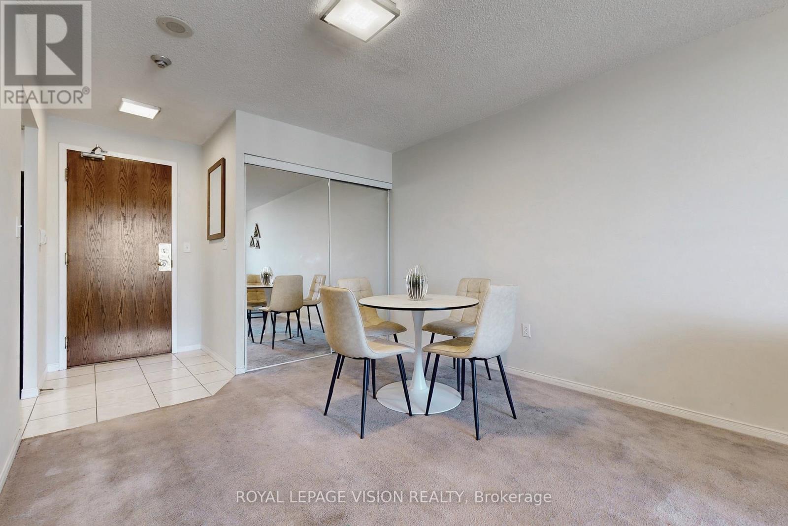 1905 - 3 Pemberton Avenue, Toronto, Ontario  M2M 4M1 - Photo 19 - C12518040