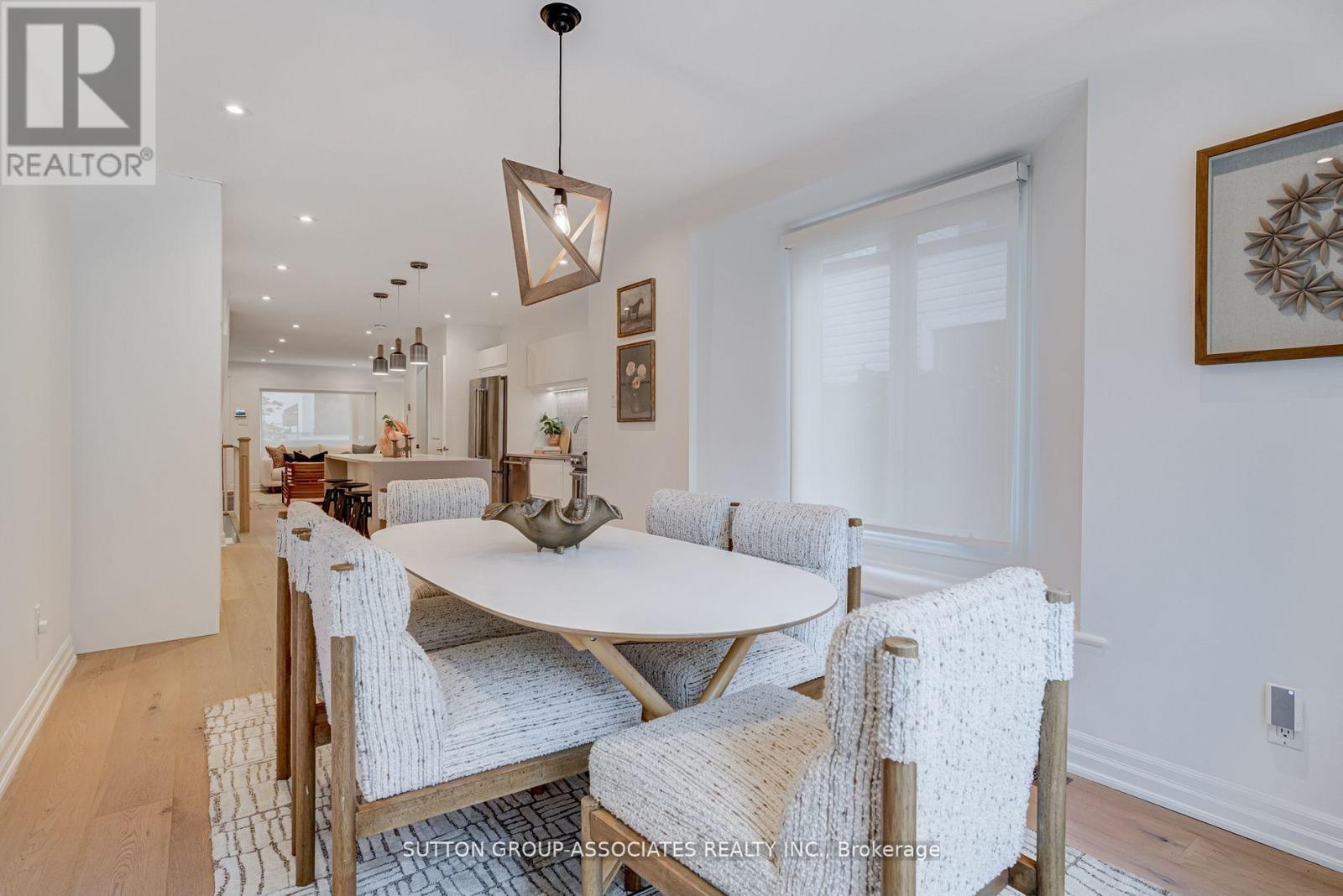 466 Montrose Avenue, Toronto, Ontario  M6G 3H1 - Photo 15 - C12518048