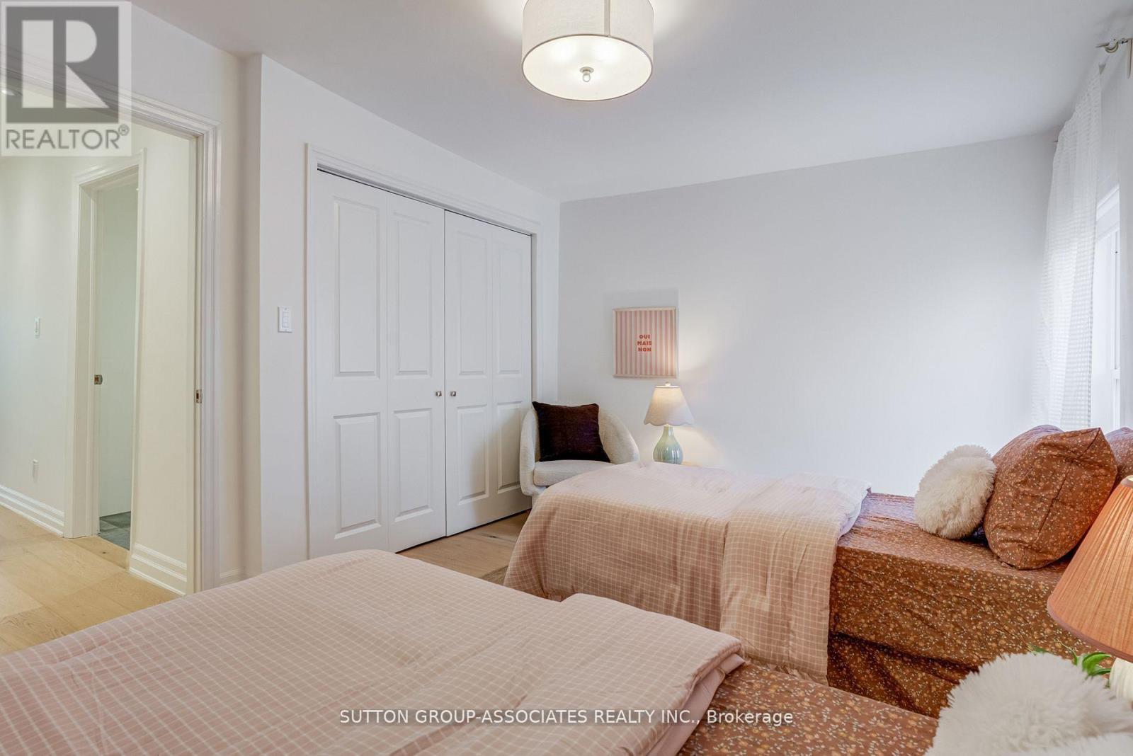 466 Montrose Avenue, Toronto, Ontario  M6G 3H1 - Photo 23 - C12518048